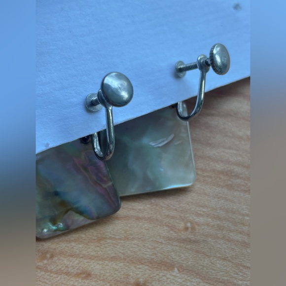 Vintage Abalone Shell Earrings Screw-back Non-pierced Earrings - Picture 4 of 6